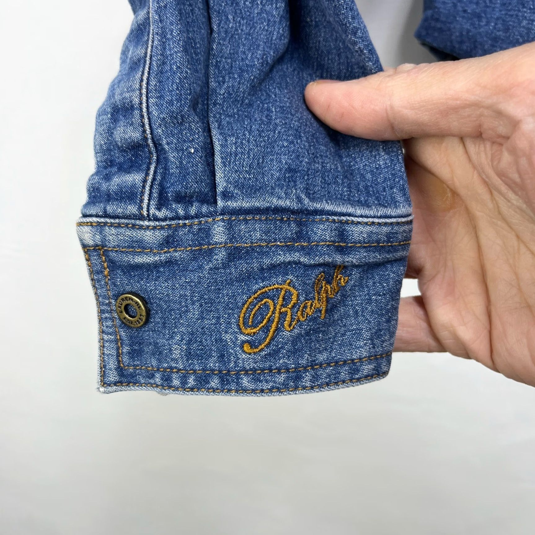 Ralph Lauren VINTAGE Ralph Lauren Denim Jacket Womens L Blue 90s Denim Jacket Snap Size L / US 10 / IT 46 - 3 Thumbnail