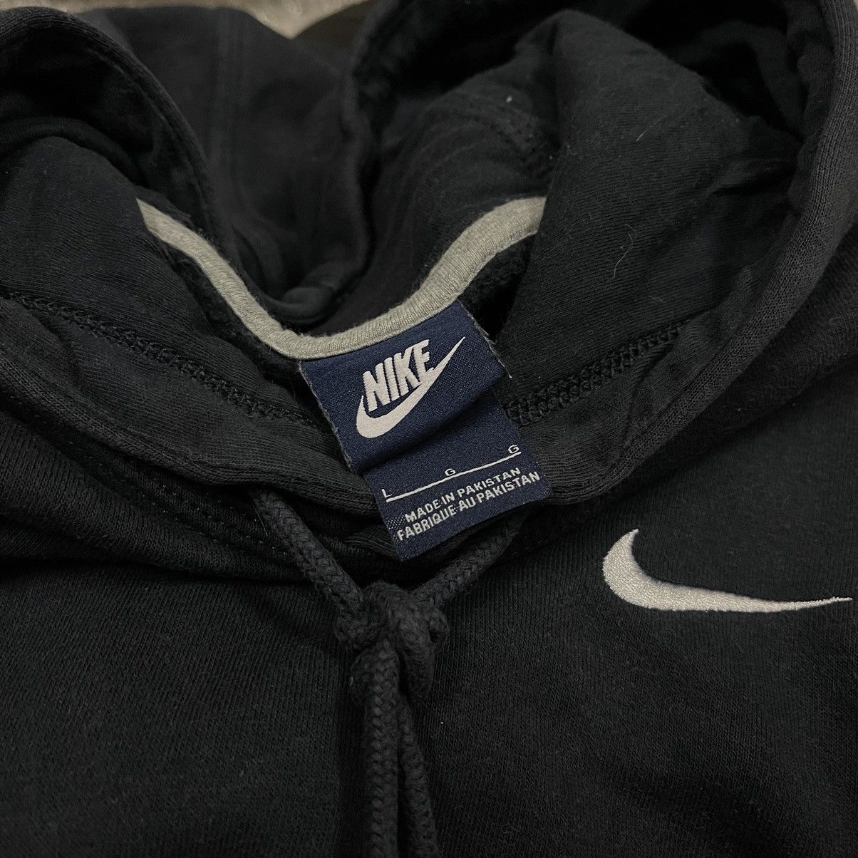 Nike Vintage NIKE Swoosh Hoodie Pullover Size US L / EU 52-54 / 3 - 4 Thumbnail