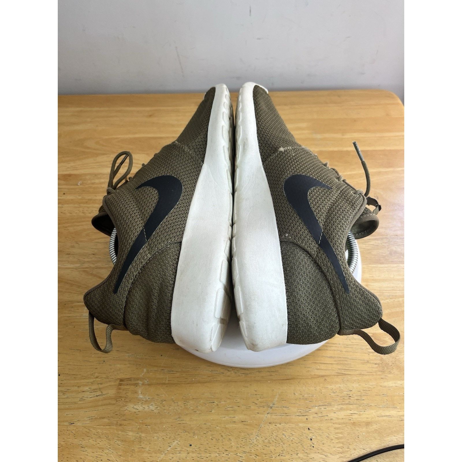 Nike Nike Roshe Run One Shoes Running Iguana Black Sail Size US 10 / EU 43 - 5 Thumbnail