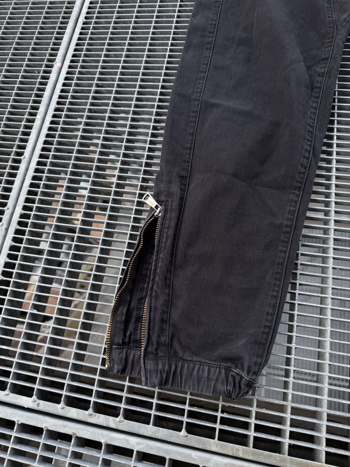 Helmut Lang Helmut Lang Curved Leg Track Pants Size US 30 / EU 46 - 3 Thumbnail