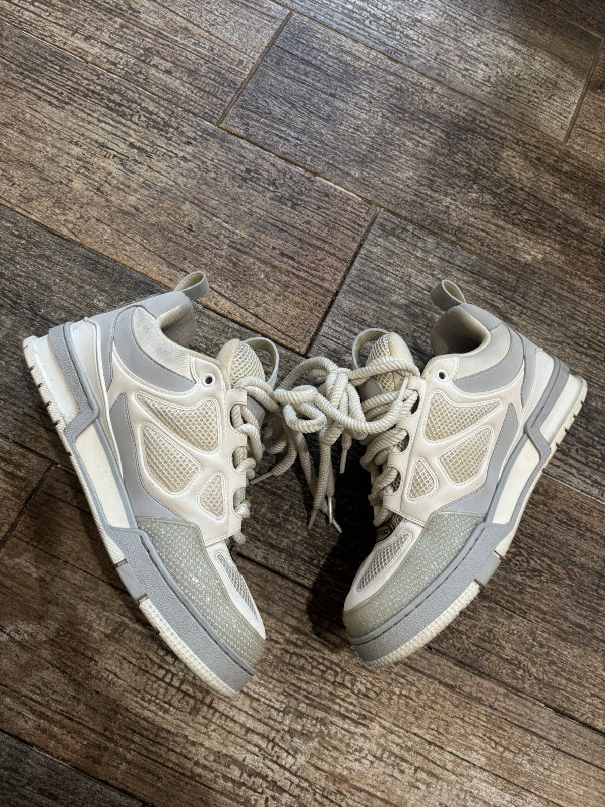 Louis Vuitton White and Grey Skate Sneakers Size US 9 / EU 42 - 3 Thumbnail