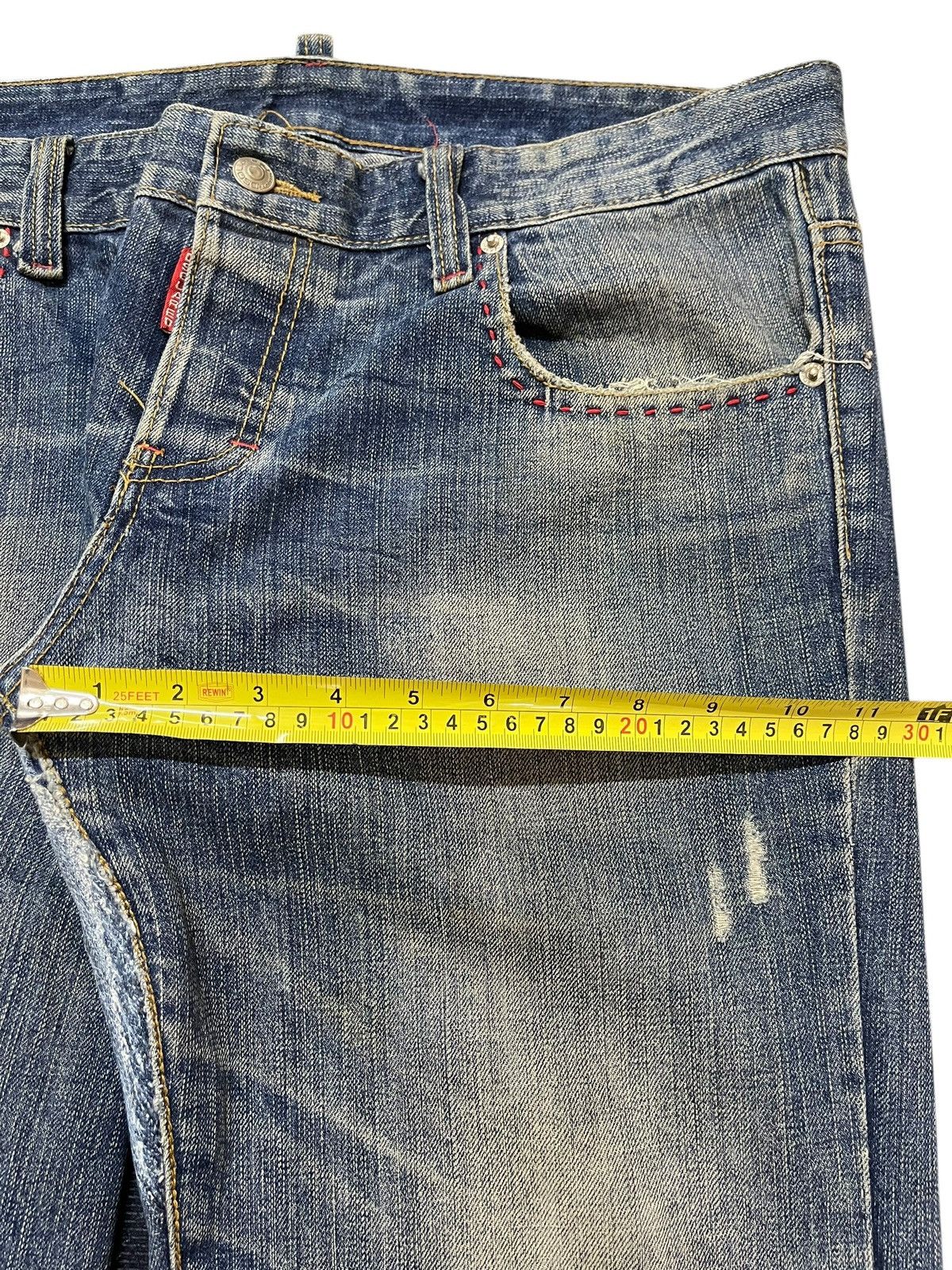 Dsquared2 Vintage Japanese Dsquared2 Faded Wash Distress Loose Jeans Size US 38 / EU 54 - 15 Thumbnail