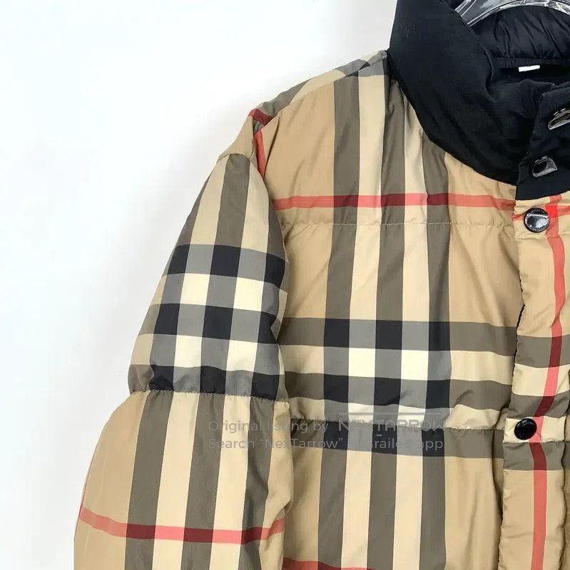 Burberry Burberry Brown Women's Down Jacket. Size M / US 6-8 / IT 42-44 - 3 Thumbnail