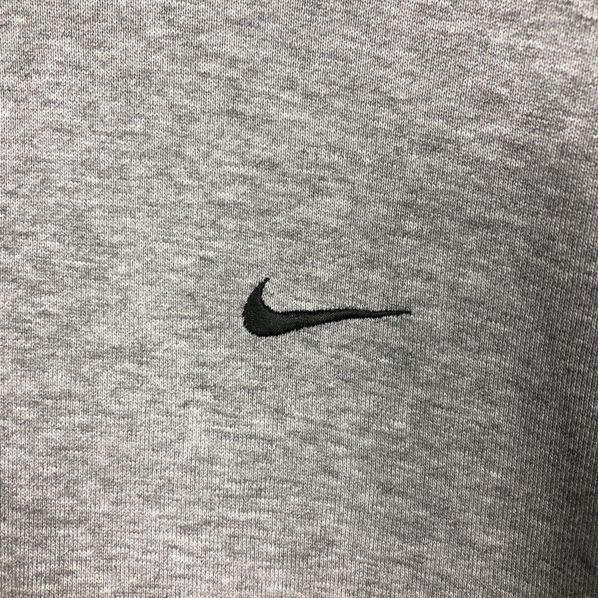 Nike Nike Small Swoosh Crewneck — Vintage Grey Essential Size US XL / EU 56 / 4 - 14 Thumbnail