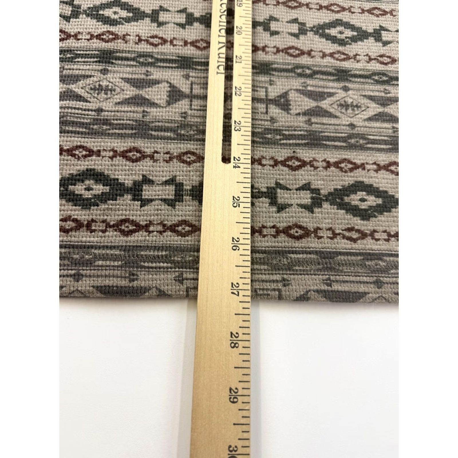 Eddie Bauer Eddie Bauer Shirt Mens Medium Beige Aztec Geometric Waffle Thermal Pullover Size US M / EU 48-50 / 2 - 7 Thumbnail