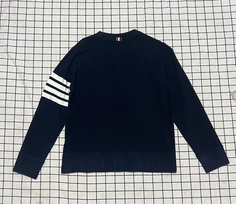 Thom Browne Thom Browne A dark blue four-striped hoodie Size US XL / EU 56 / 4 - 2 Thumbnail