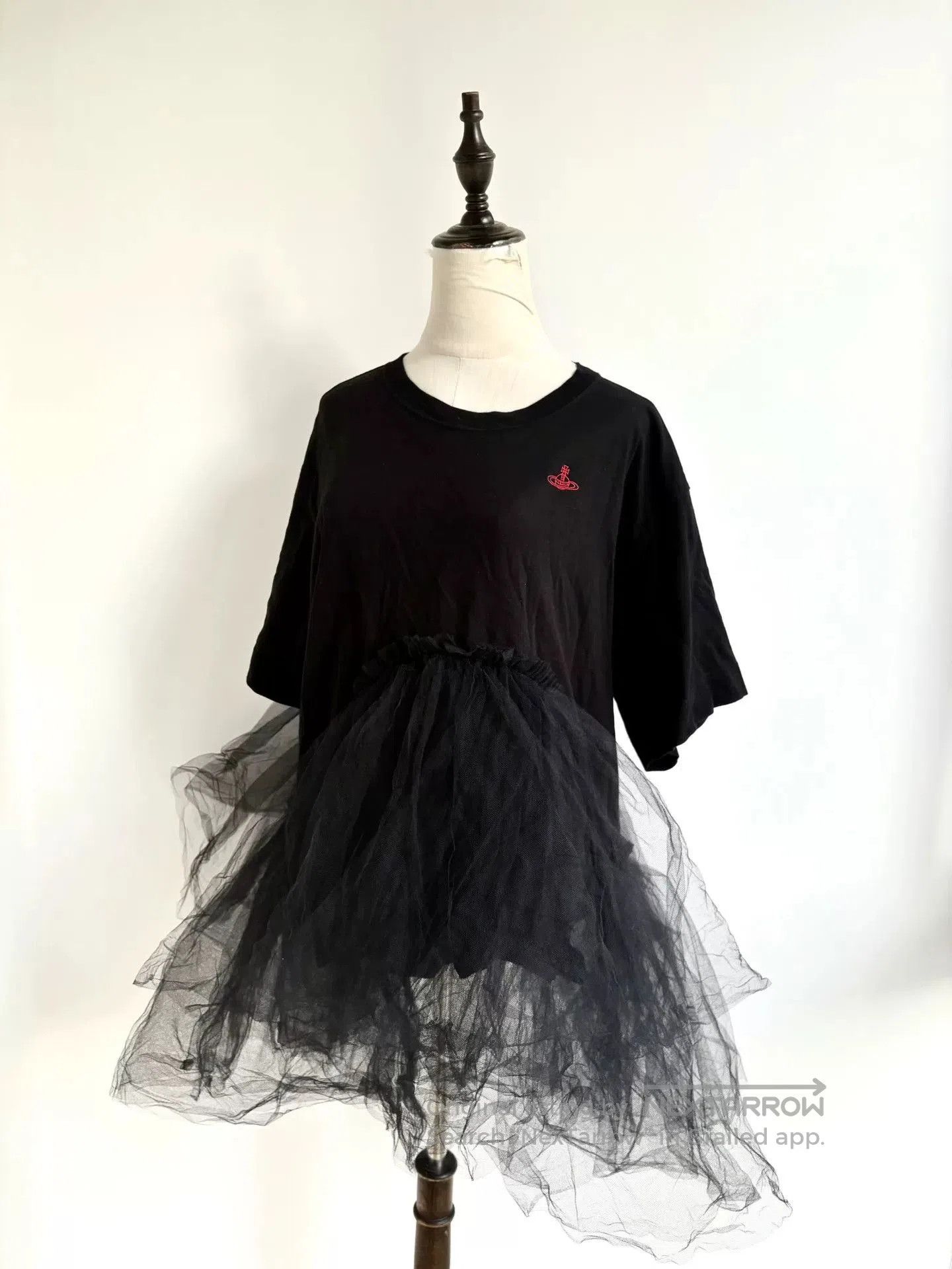 Vivienne Westwood Vivienne Westwood Red Saturn Black Mesh T. Size M / US 6-8 / IT 42-44 - 1 Thumbnail