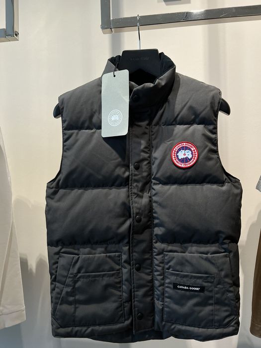 Canada goose 2025 vest grailed