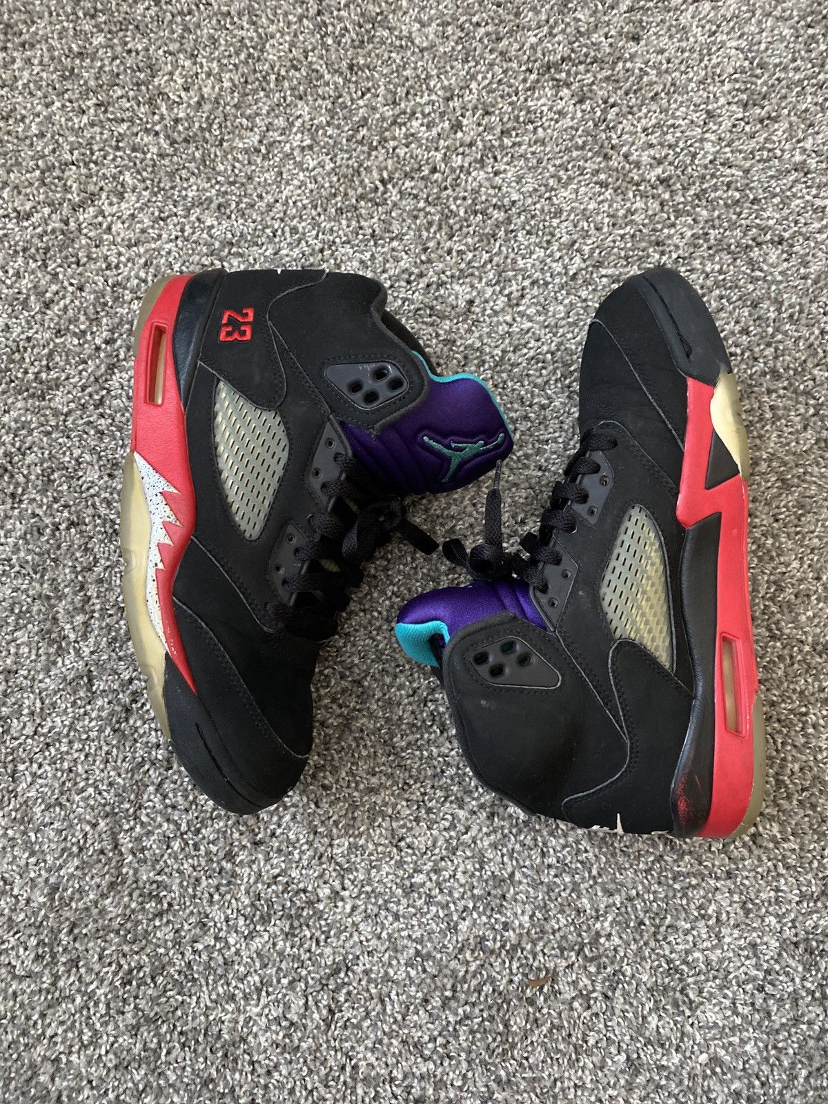 Jordan Brand Size 8 - Jordan 5 Retro Top 3 Black 2020 Size US 8 / EU 41 - 1 Thumbnail