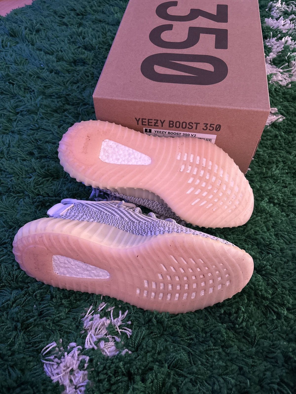 Adidas Yeezy Boost 350 V3 Static Size US 8 / EU 41 - 5 Thumbnail