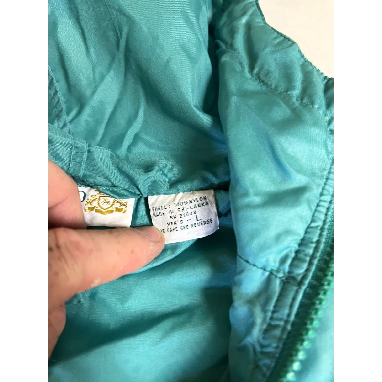 Izod VINTAGE IZOD Windbreaker Jacket Hooded Green Nylon | Unisex Adults L | Lightweight Water Resistant Pockets Crest Logo Size US L / EU 52-54 / 3 - 7 Thumbnail