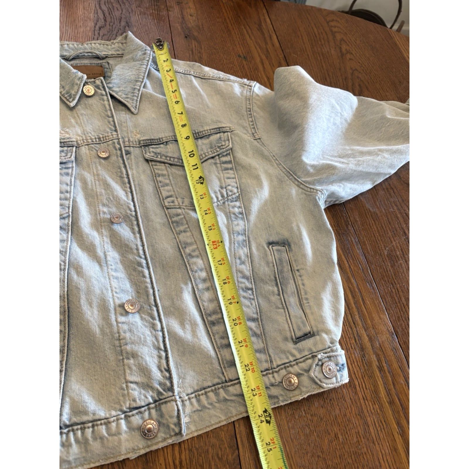 American Eagle Outfitters VINTAGE American Eagle Outfitters Denim Jacket Blue 100% Cotton Women’s Regular M Button Collared Pockets 90s Basic Jacket Size M / US 6-8 / IT 42-44 - 4 Thumbnail