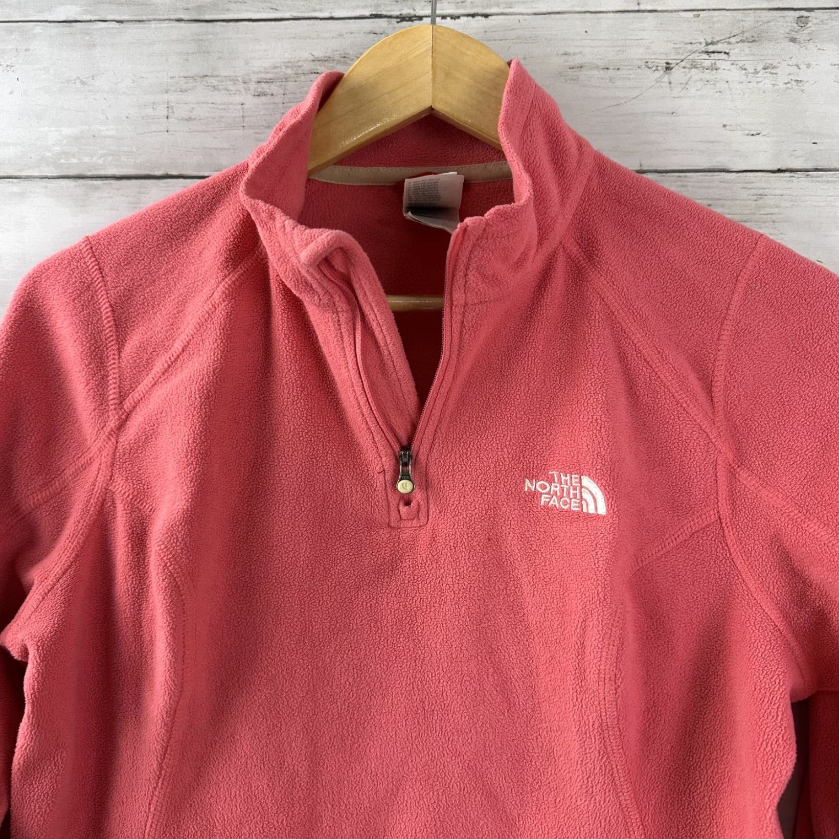 The North Face The North Face Sweatshirt Small Pink 1/4 zip Fleece Pullover Mock Neck Long Sleeve Womens Size S / US 4 / IT 40 - 2 Thumbnail