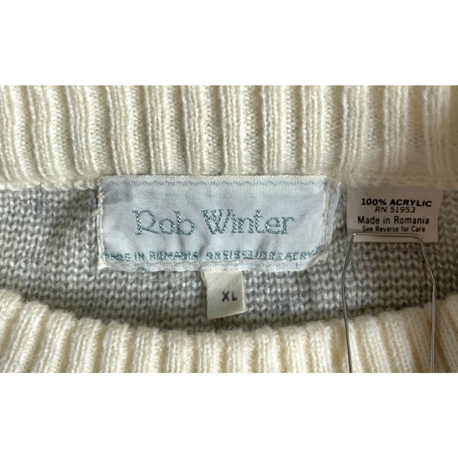 Vintage VINTAGE Rob Winter Sweater Shirt XL Ivory Geometric Knit Crew Neck Men Snowflake Pattern 90s Ski Acrylic Size US XL / EU 56 / 4 - 3 Thumbnail