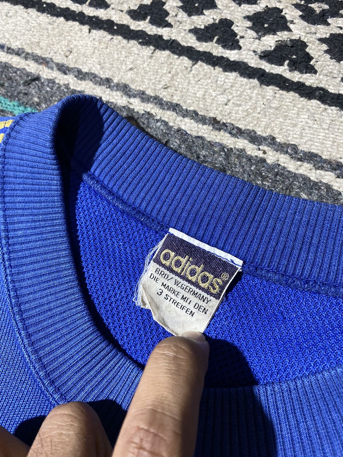 Vintage Vintage Adidas Sweatshirt Size US M / EU 48-50 / 2 - 9 Thumbnail