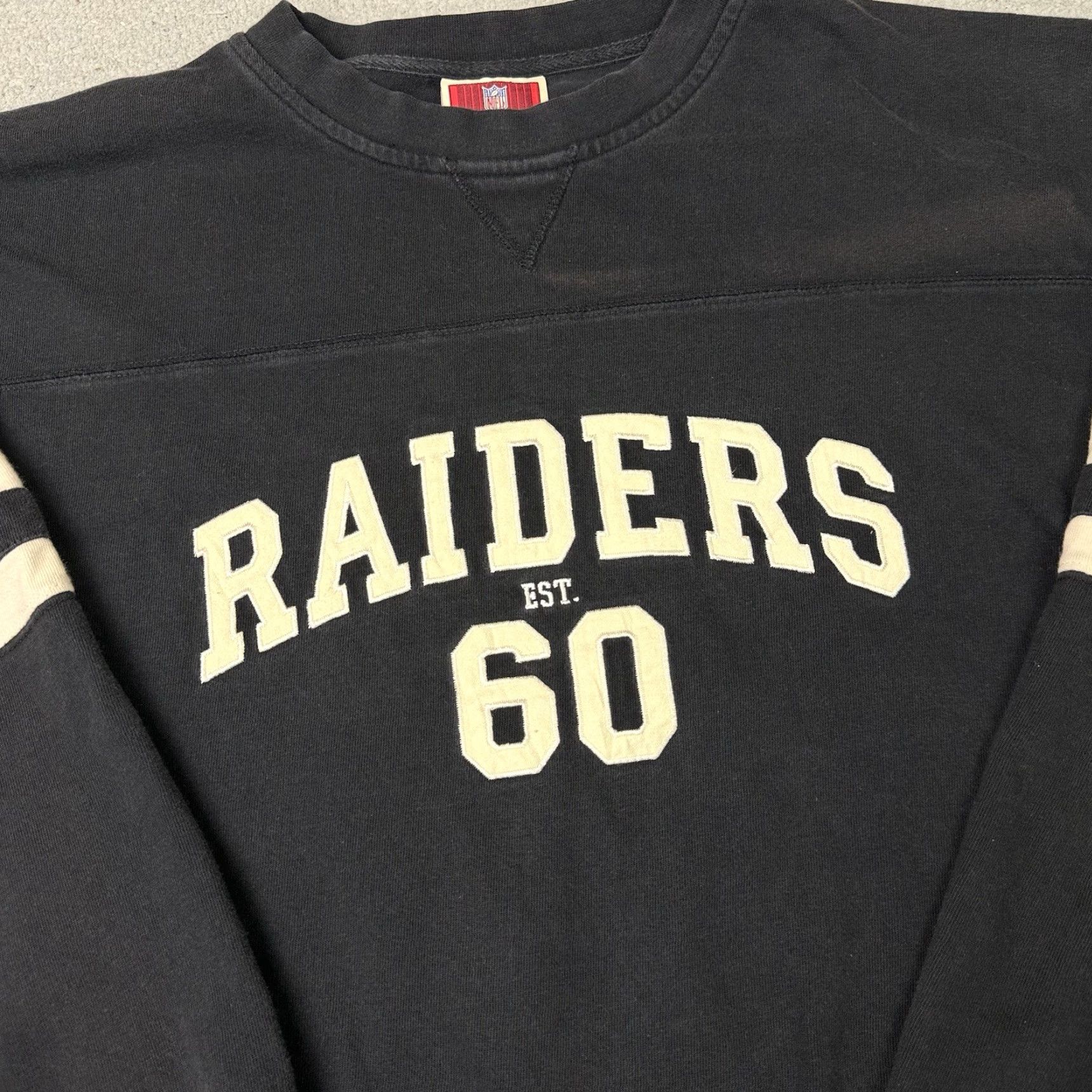 NFL VINTAGE Las Vegas Raiders Shirt Adult XXL Black NFL Originals Est 60 Rare LA Oakland 2XL Size US XXL / EU 58 / 5 - 3 Thumbnail