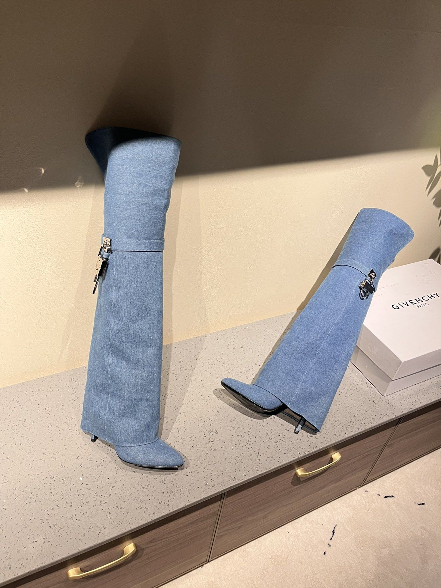 Givenchy o1lv12m0326 Shark Lock Stiletto Otk Boots in Blue Size US 10 / IT 40 - 3 Thumbnail