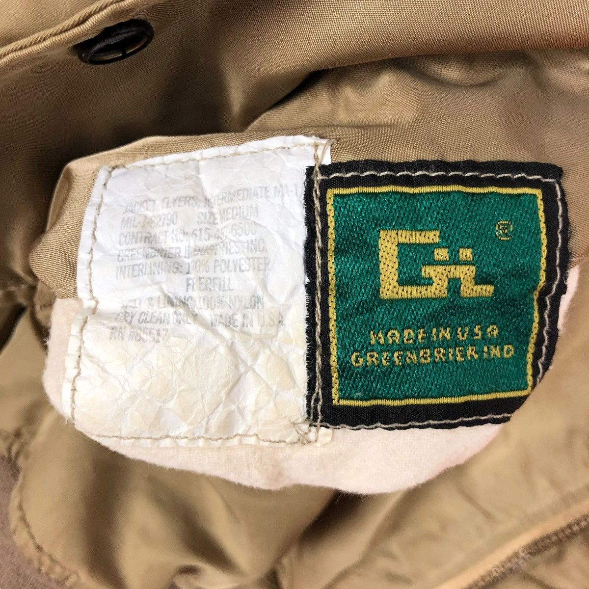 Alpha Industries Vintage 1993 Greenbrier Industries MA-1 Flight Jacket Size US M / EU 48-50 / 2 - 8 Thumbnail
