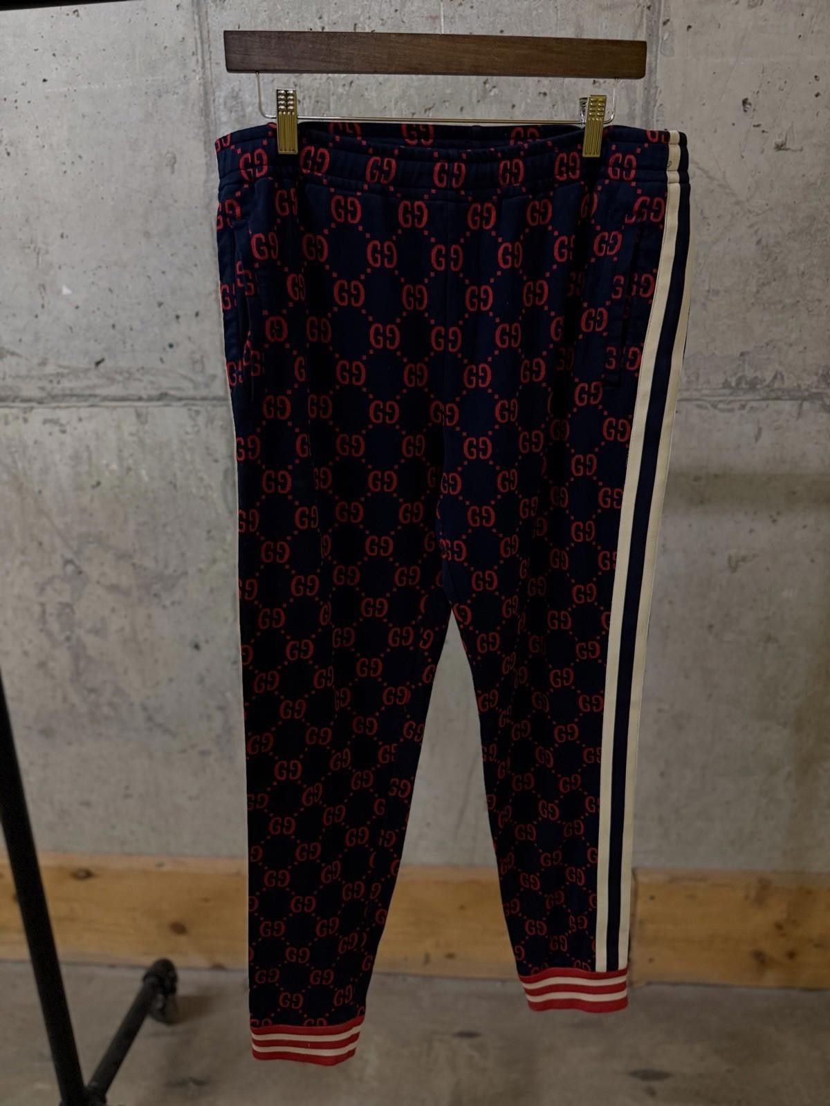 Gucci Size XXL Gucci Sweat Pants Jogger Mens Red Blue Cross Style Size 40" / US 18 - 1 Thumbnail