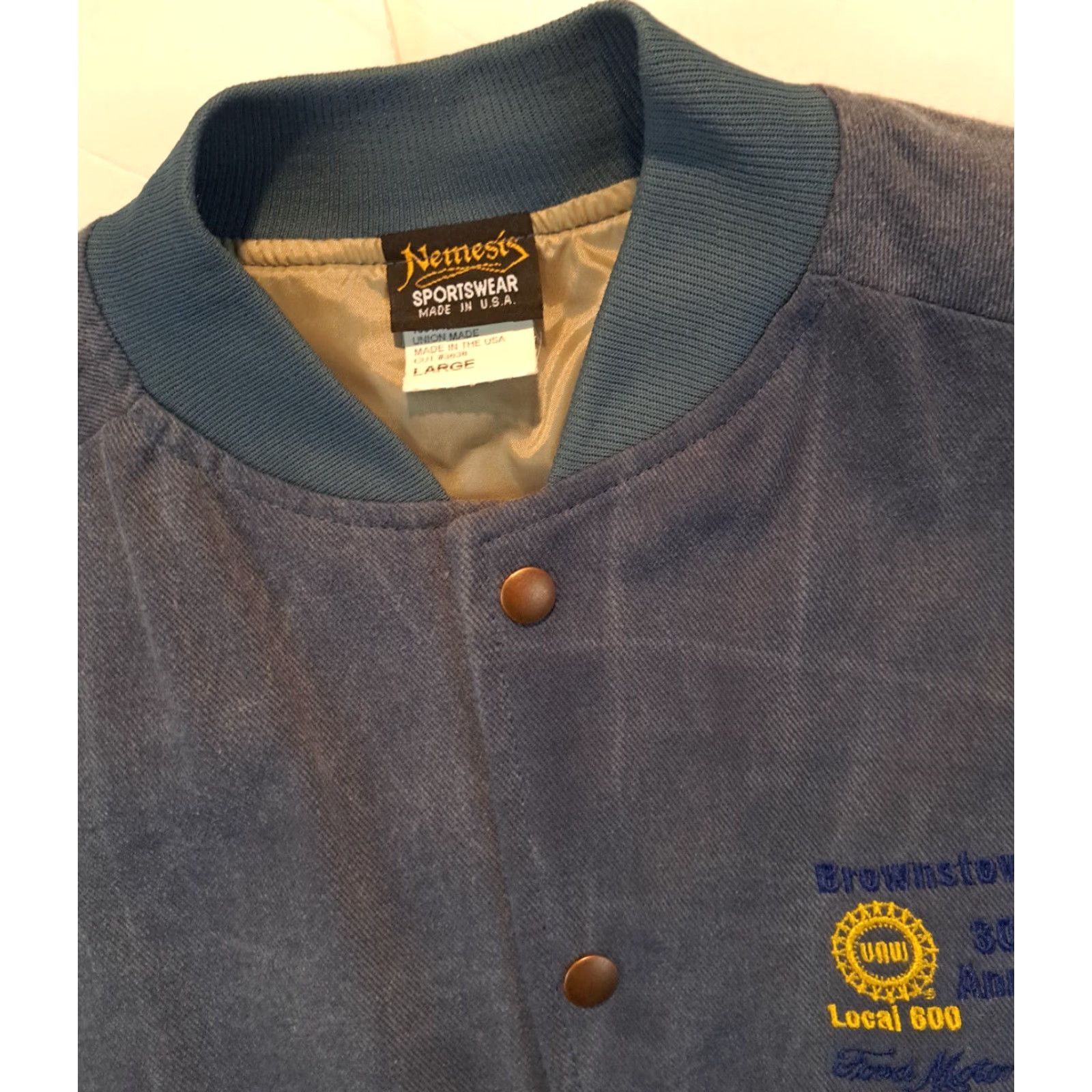 Ford Ford Motor Co. 30 YR Anniversary Full Button Bomber Jacket Men L Blue United States Union Made UAW Local 600 Nemesis USA Size US L / EU 52-54 / 3 - 4 Thumbnail