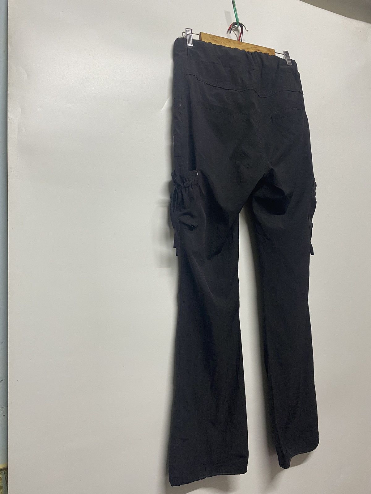 Designer × Fila FILA Multi Pocket Cargo Flare Leg Pants Size 28" / US 6 / IT 42 - 6 Thumbnail