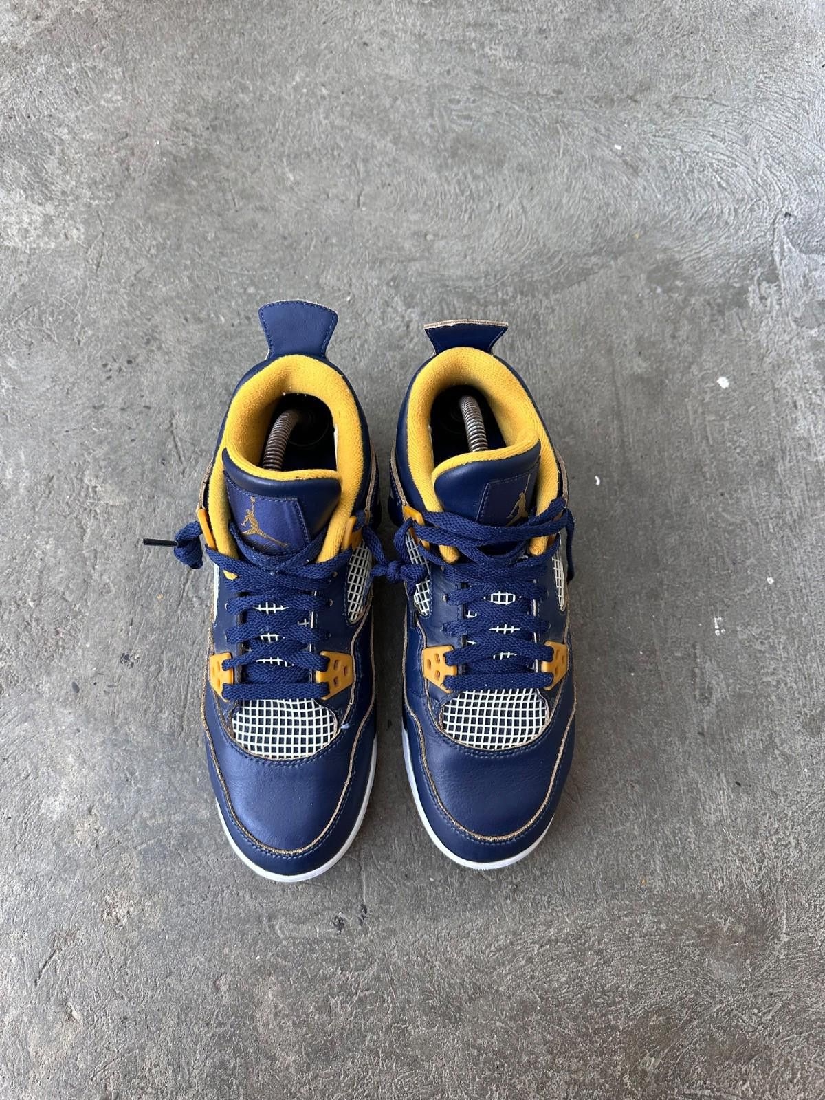 Jordan Brand Air Jordan 4 Dunk From Above Size 7 Nike Retro Navy Blue Gum Size US 7 / EU 40 - 3 Thumbnail