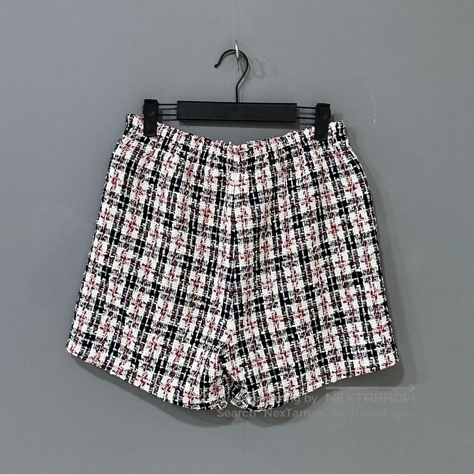 Chanel Gucci Woven Plaid Shorts. Size 41" - 3 Thumbnail