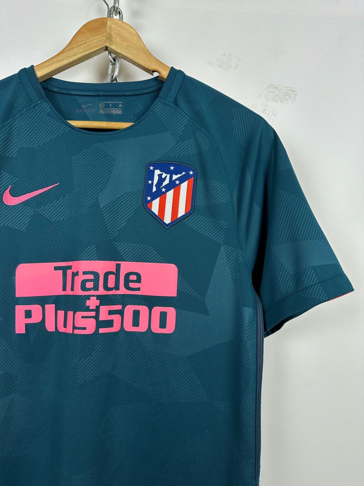 Nike 2017/18 Nike Atletico Madrid Third Kit Soccer Jersey Size US S / EU 44-46 / 1 - 5 Thumbnail