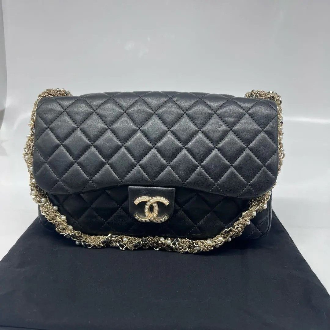 Chanel Pre-loved Bag Very good condition Size ONE SIZE - 1 Thumbnail