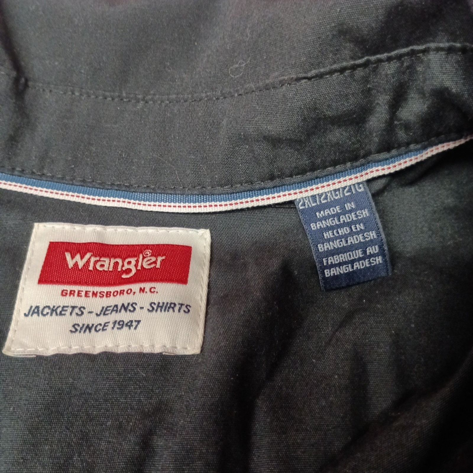 Wrangler Wrangler Men's Relaxed Fit Woven Button Shirt Size 2XL Black Size US XXL / EU 58 / 5 - 3 Thumbnail