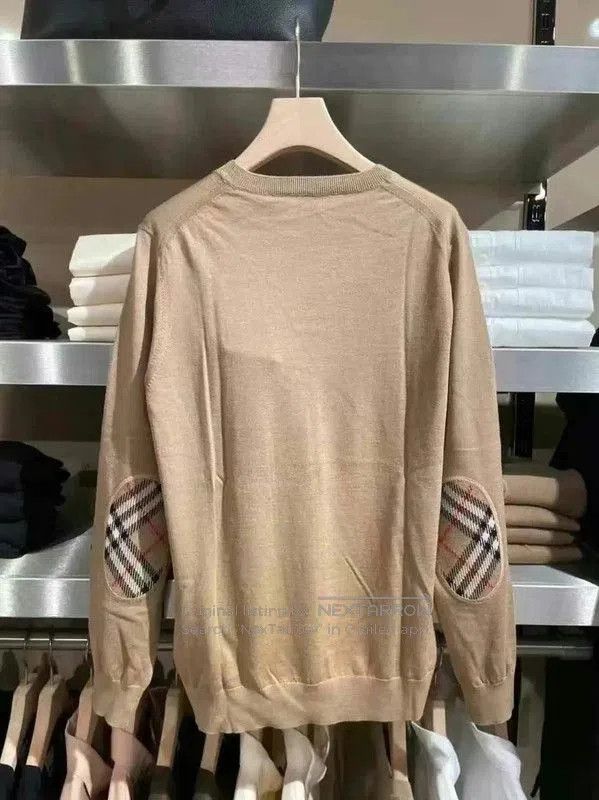 Burberry Burberry Khaki Wool Logo Knit Sweater for Women. Size XS / US 0-2 / IT 36-38 - 3 Thumbnail