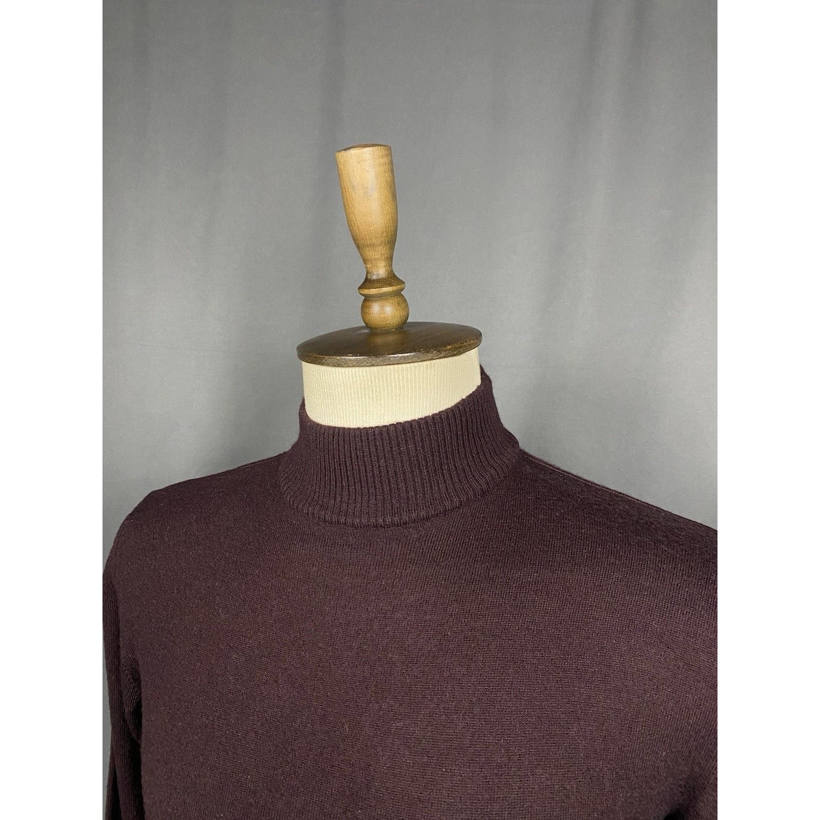Loro Piana Loro Piana Men's Burgundy Purple Wool Turtleneck Sweater Siz Size US M / EU 48-50 / 2 - 5 Thumbnail