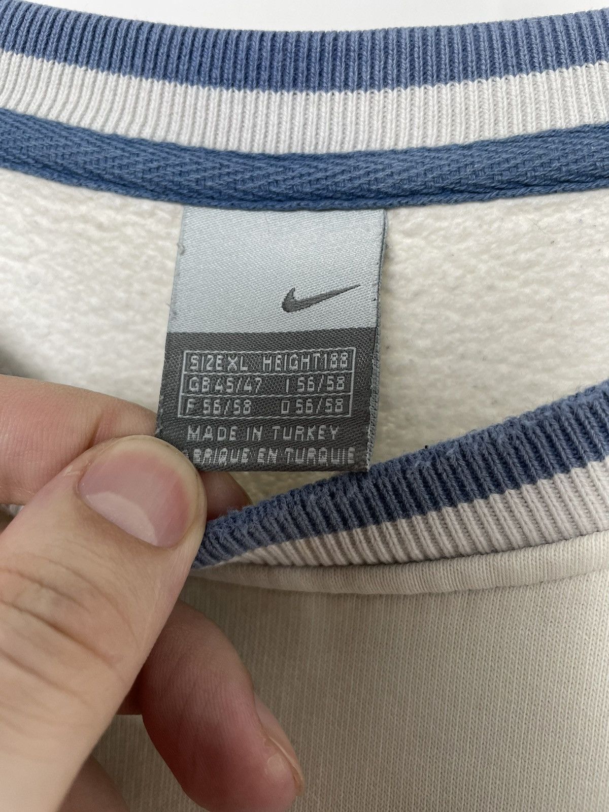 Nike × Vintage Nike Vintage Centre Logo 90’s biege Gray Size US XL / EU 56 / 4 - 10 Thumbnail