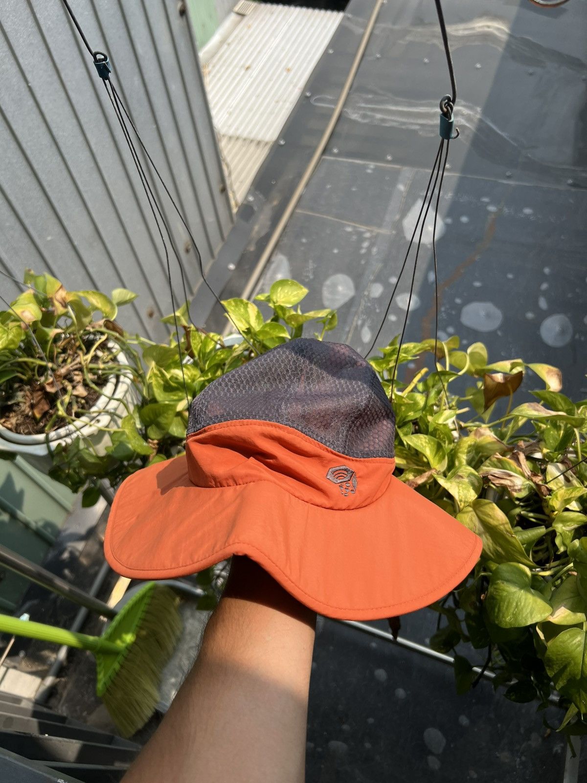 Mountain Hardwear Mountain Hardwear Technical Sun Hat Orange Trail Cap Size ONE SIZE - 1 Thumbnail