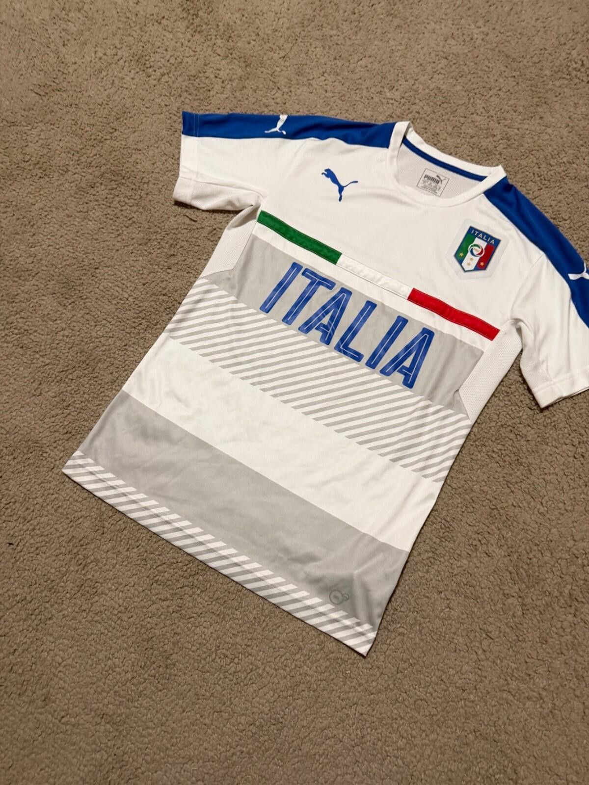 Puma ITALY 2016 TRAINING FOOTBALL SHIRT SOCCER JERSEY PUMA sz S Size US S / EU 44-46 / 1 - 2 Thumbnail