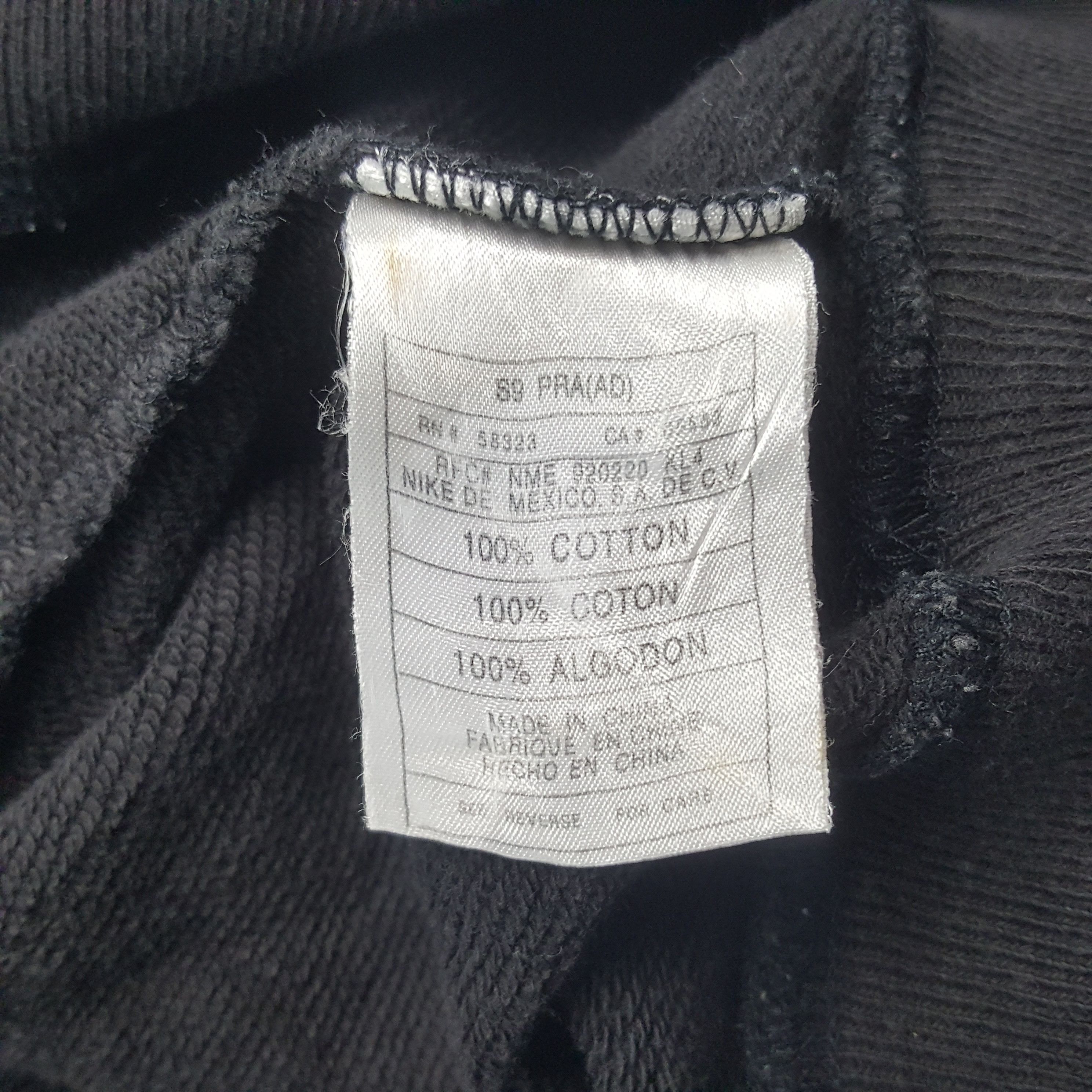 Nike × Vintage Vintage Nike Sweatshirt Hoodies Size US M / EU 48-50 / 2 - 9 Thumbnail