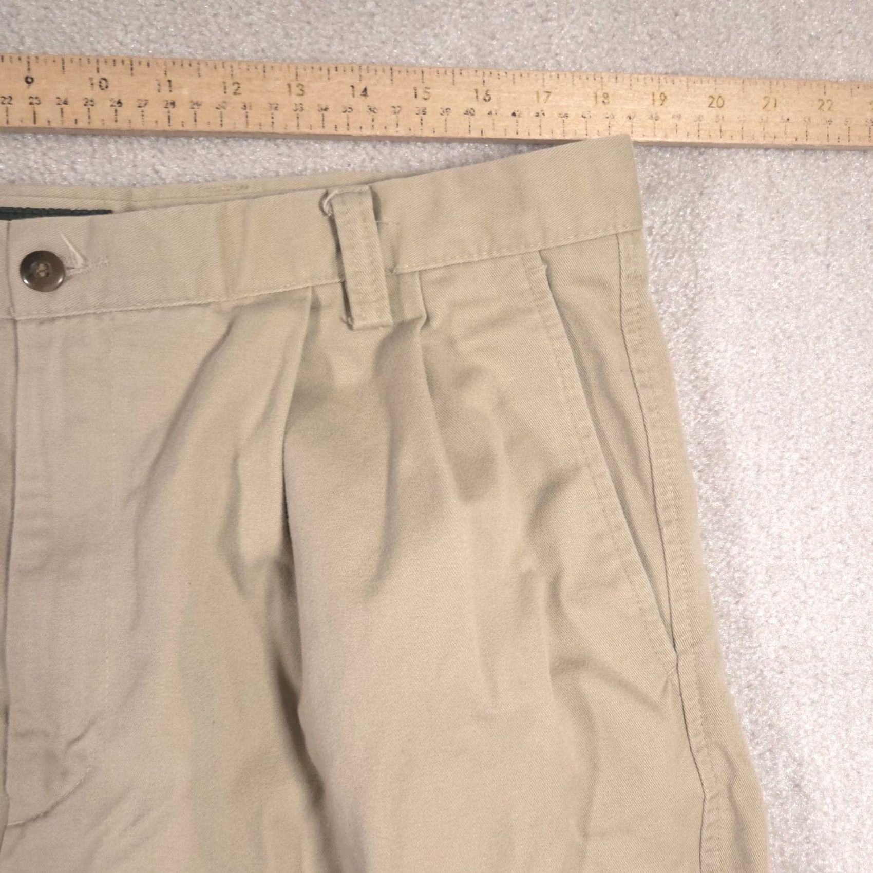 Dockers VINTAGE Dockers Recode Khakis Pants Mens 38x34 Beige Pleated Front Straight Leg Chino Size US 38 / EU 54 - 7 Thumbnail