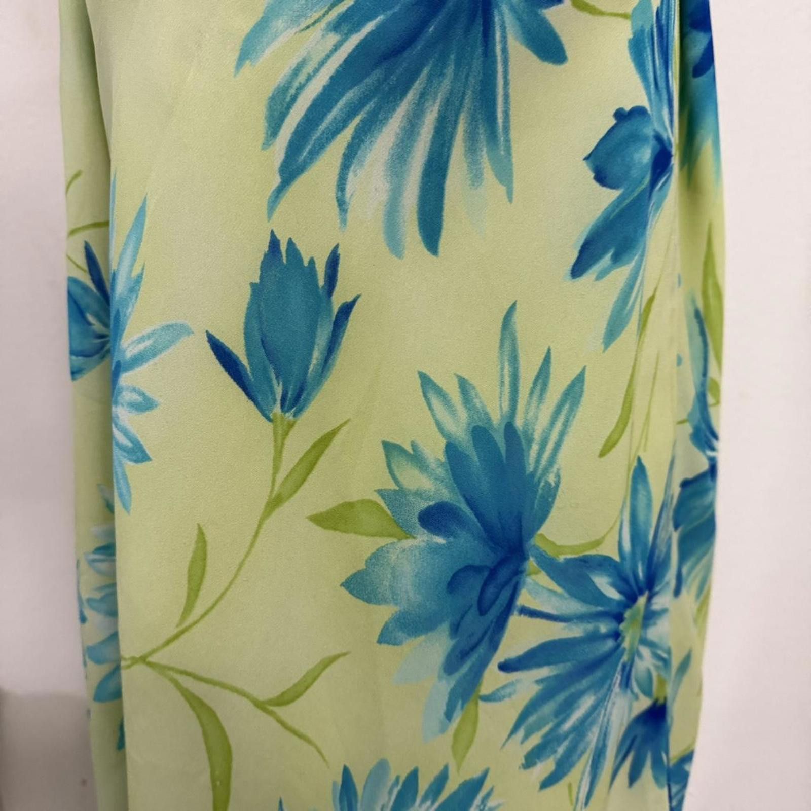 Worthington Y2k blue and green daisy floral flowy midi skirt size 18 Size 40" / US 18 - 4 Thumbnail
