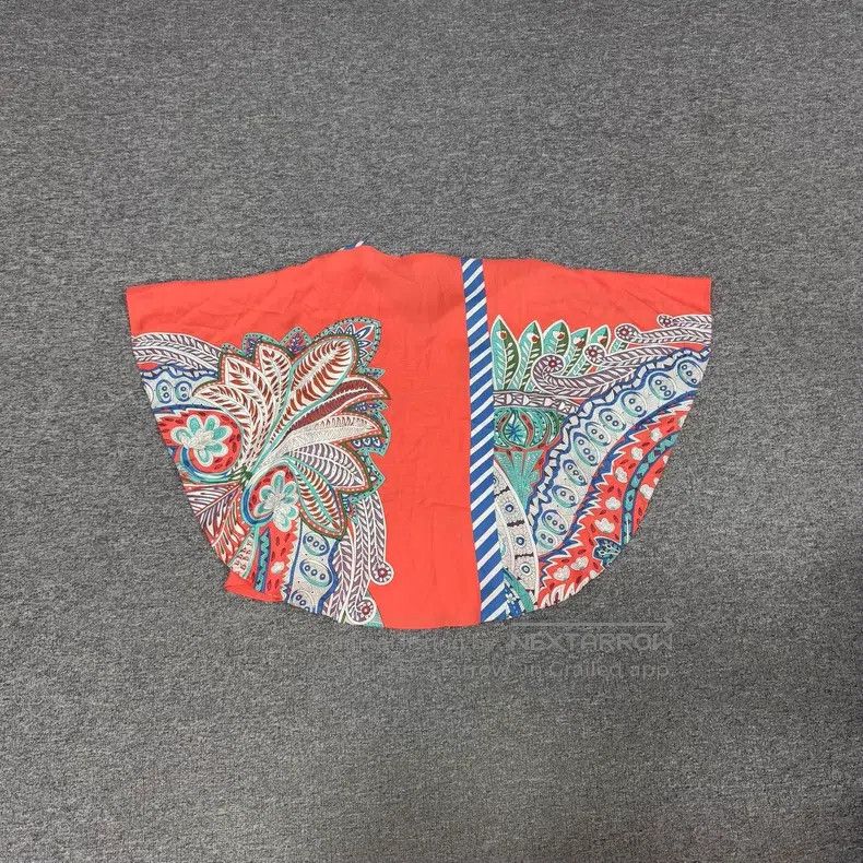 Hermes Hermes Batwing Sleeve Silk V-Neck Short-Sleeve Top Size ONE SIZE - 2 Thumbnail
