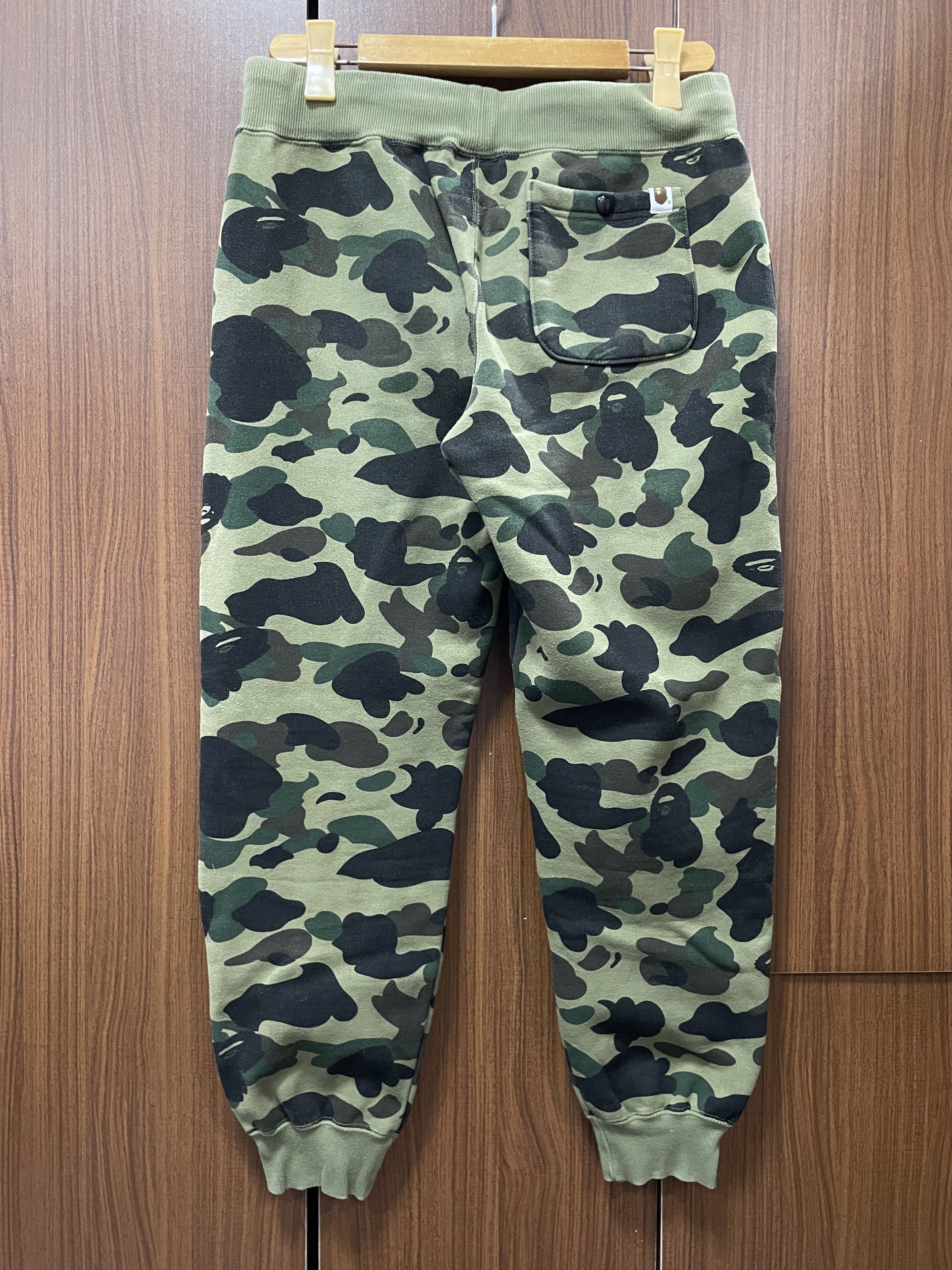 Bape × Champion Bape x Champion Jogger Pants 1st Camo Size US 31 - 10 Thumbnail