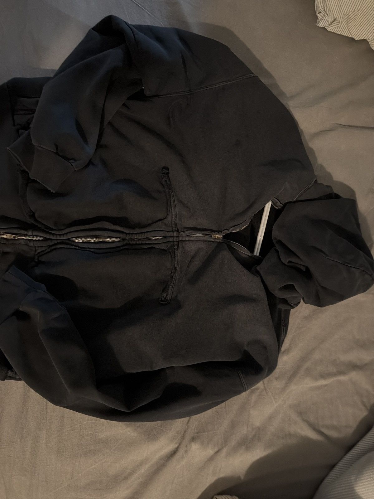 Balenciaga Balenciaga Size US S / EU 44-46 / 1 - 5 Thumbnail