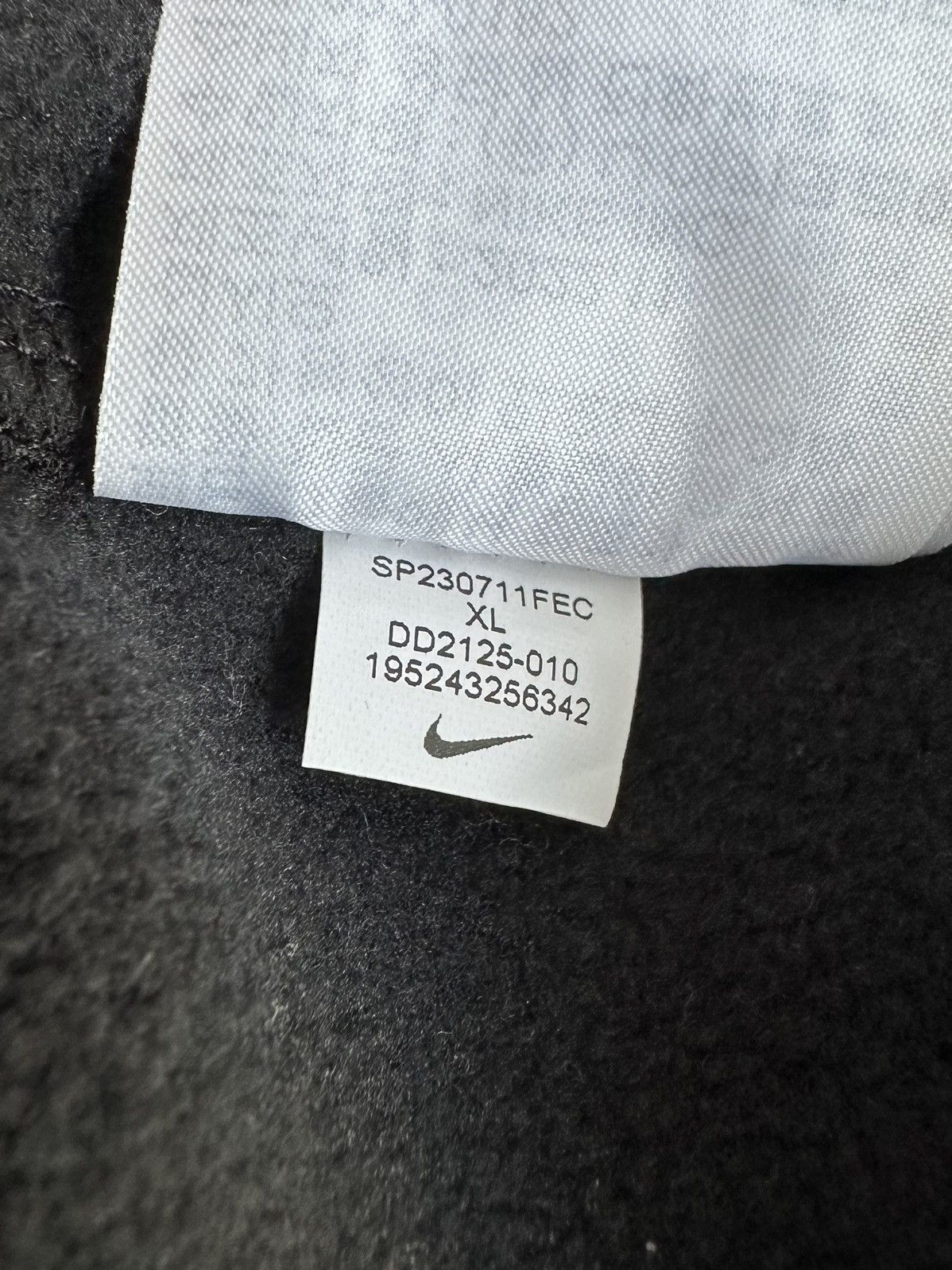 Nike Nike Pro Therma-FIT Fleece Stay Warm Sports Training Jacket Size US XL / EU 56 / 4 - 5 Thumbnail