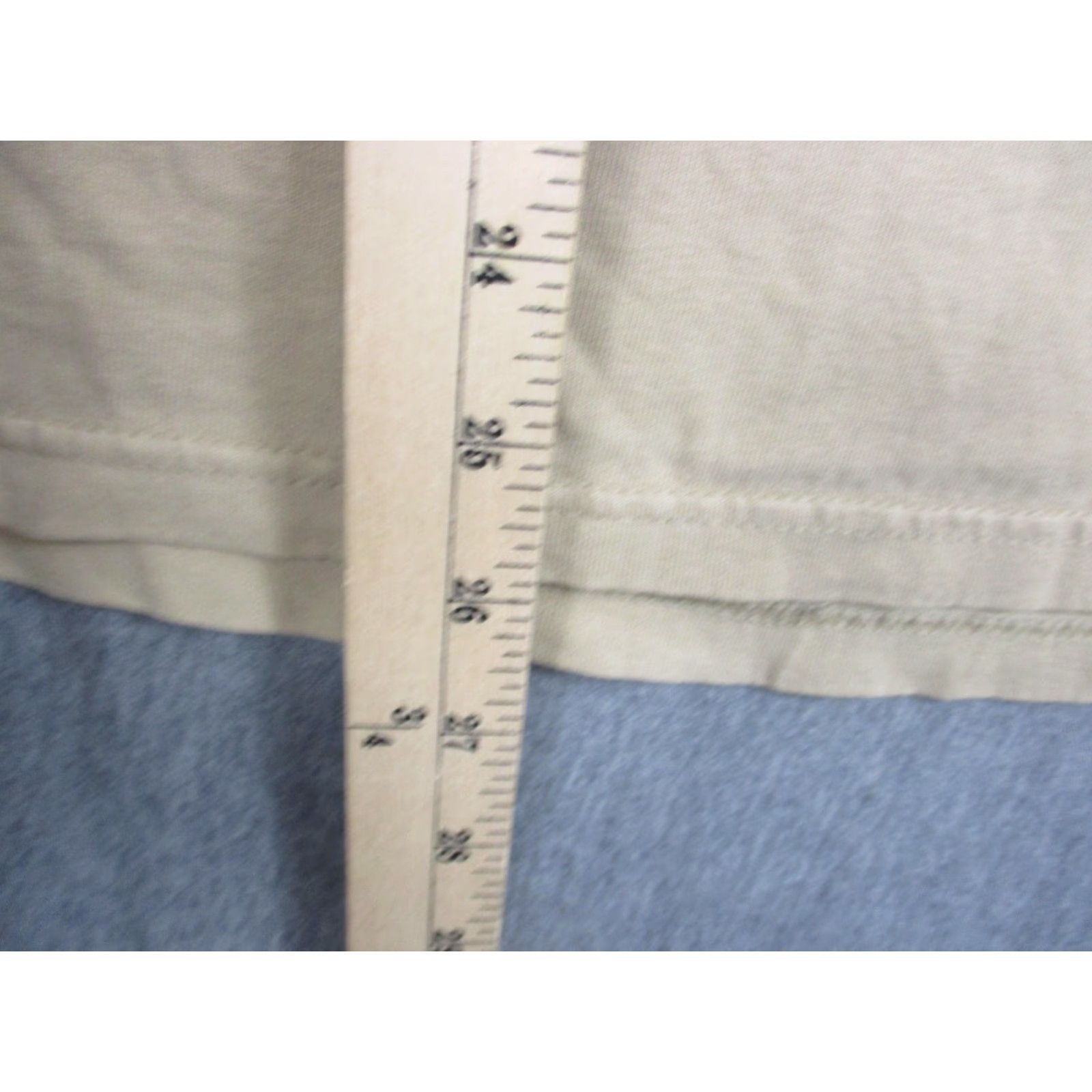 Harley Davidson VINTAGE Harley-Davidson Shirt Mens M Pacific Aloha Waikiki Hawaii 1999 USA Beige Crew Neck Graphic Print Skull 100% Cotton Short Sleeve Made in USA Size US M / EU 48-50 / 2 - 6 Thumbnail