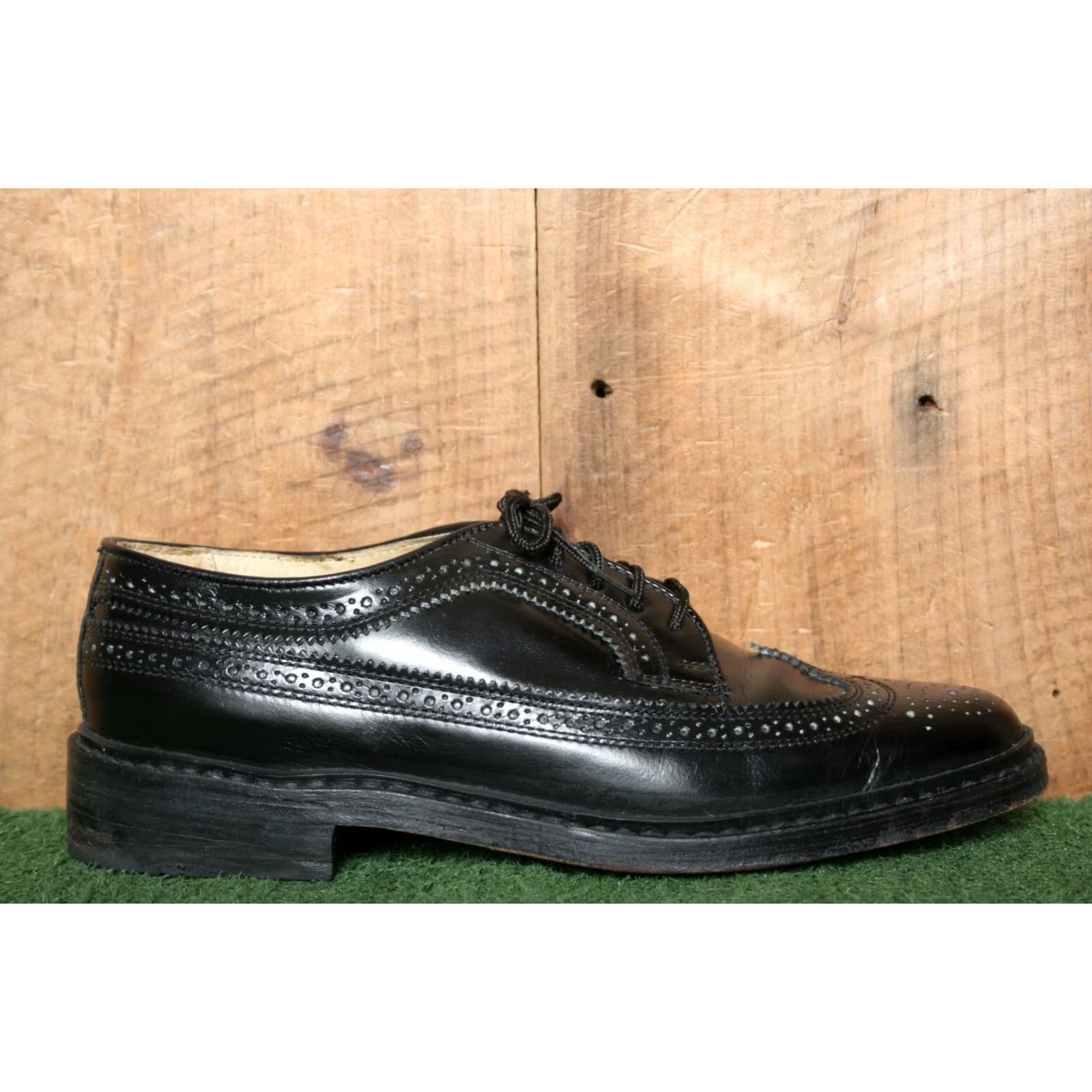 Vintage VINTAGE Aspen Black Leather Longwing Wingtips Sz. 8.5 D - Made in Poland Mens Dress Brogue Shoes Size US 9 / EU 42 - 2 Thumbnail