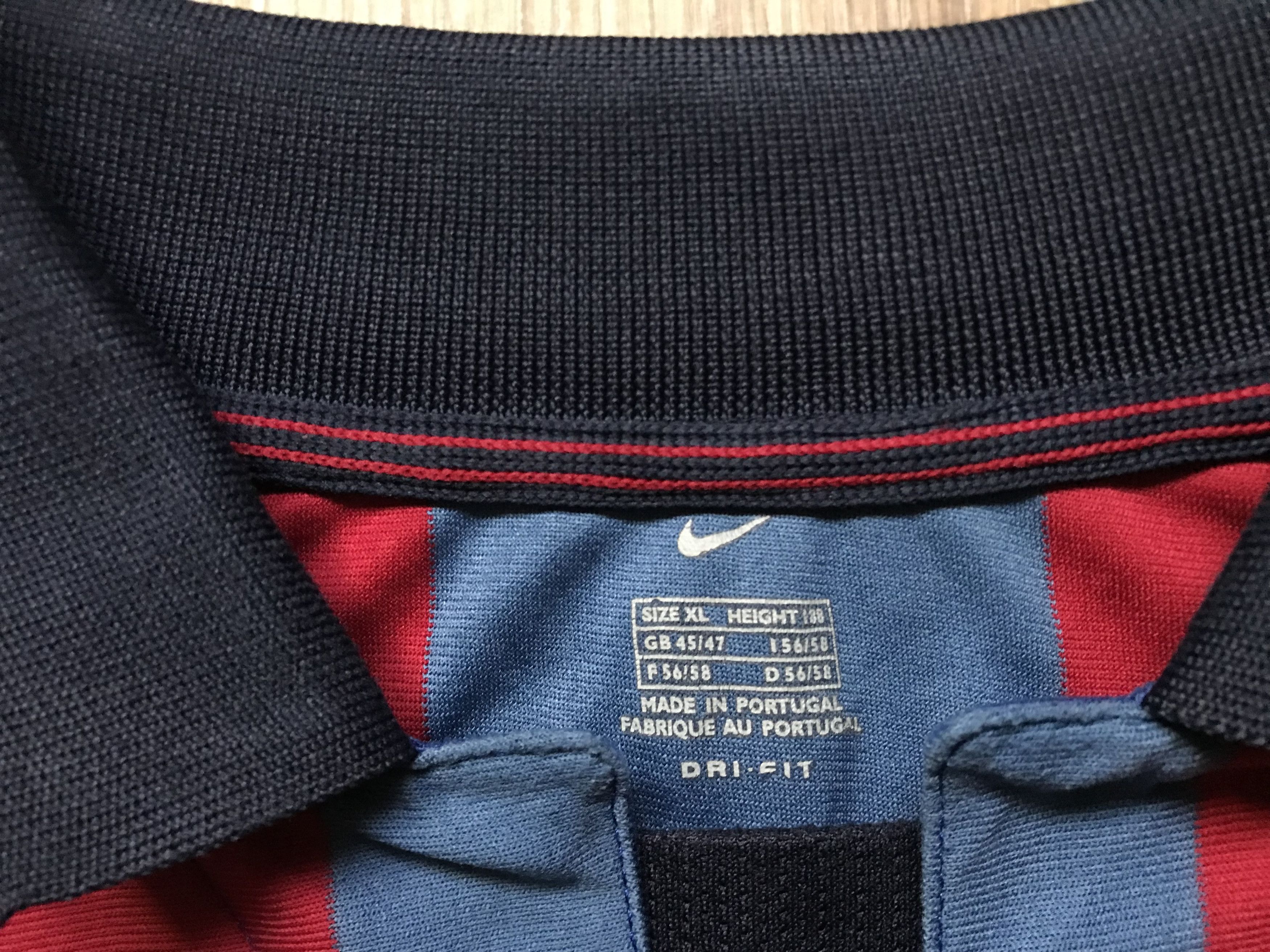 Nike Vintage Nike Barcelona Home Shirt 2001-2002 Size US XL / EU 56 / 4 - 7 Thumbnail