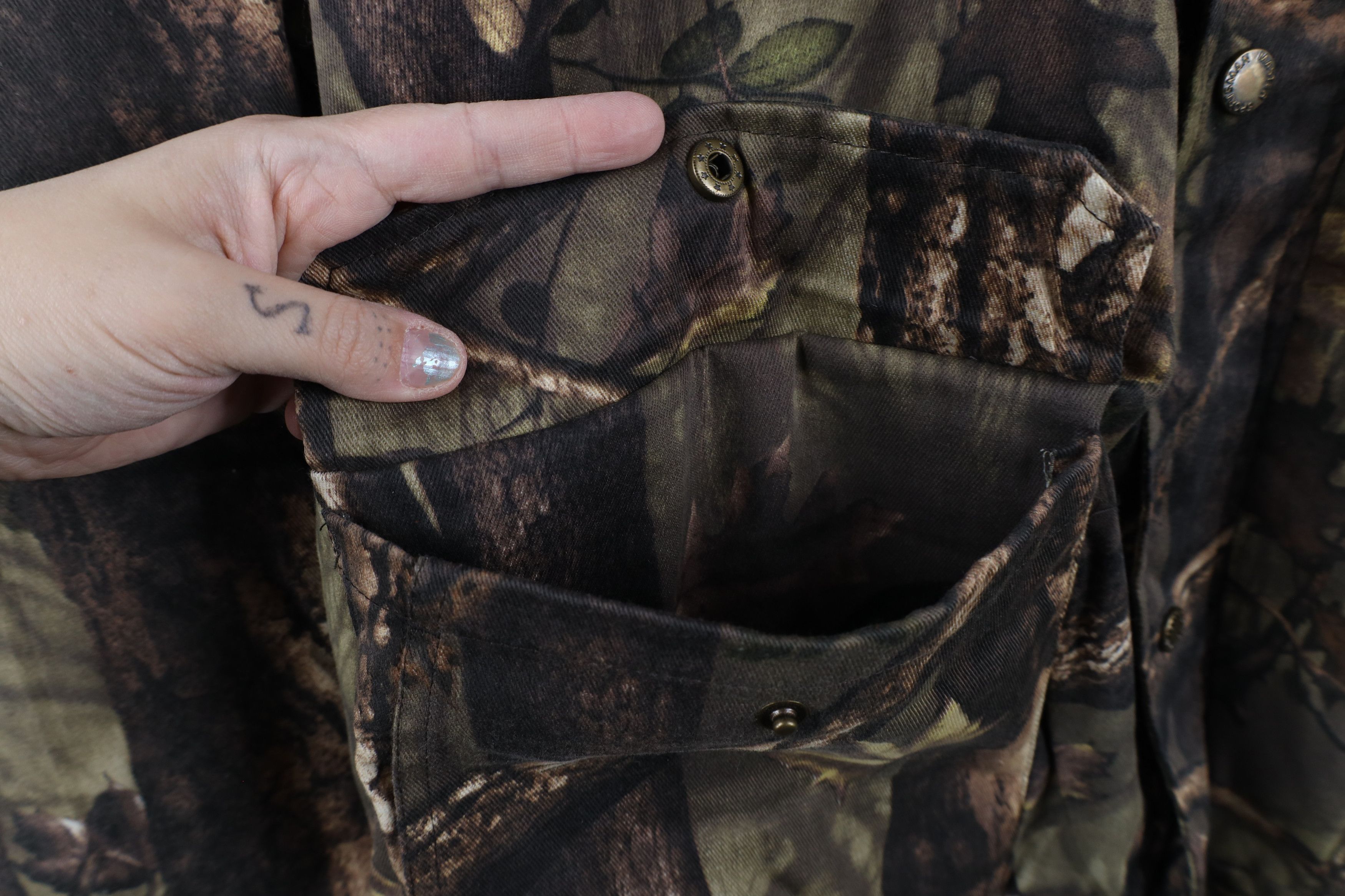 Vintage Vintage 90s Streetwear Camouflage Full Zip Bomber Jacket Size US XXL / EU 58 / 5 - 4 Thumbnail