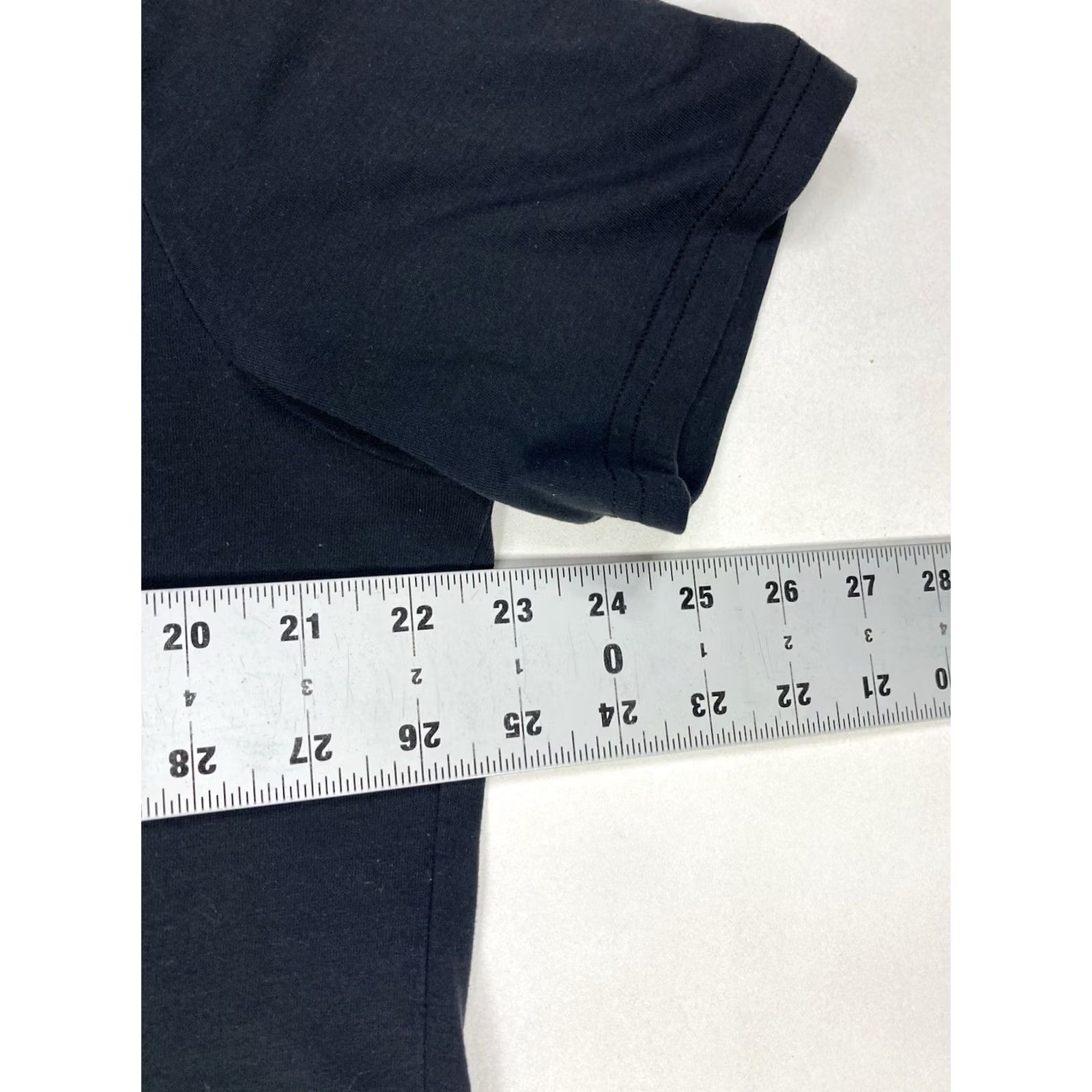 Oakley Oakley Logo Graphic T-shirt Men XL Black Short Sleeve Shirt Clothing T-Shirt Logo All Seasons Size US XL / EU 56 / 4 - 6 Thumbnail