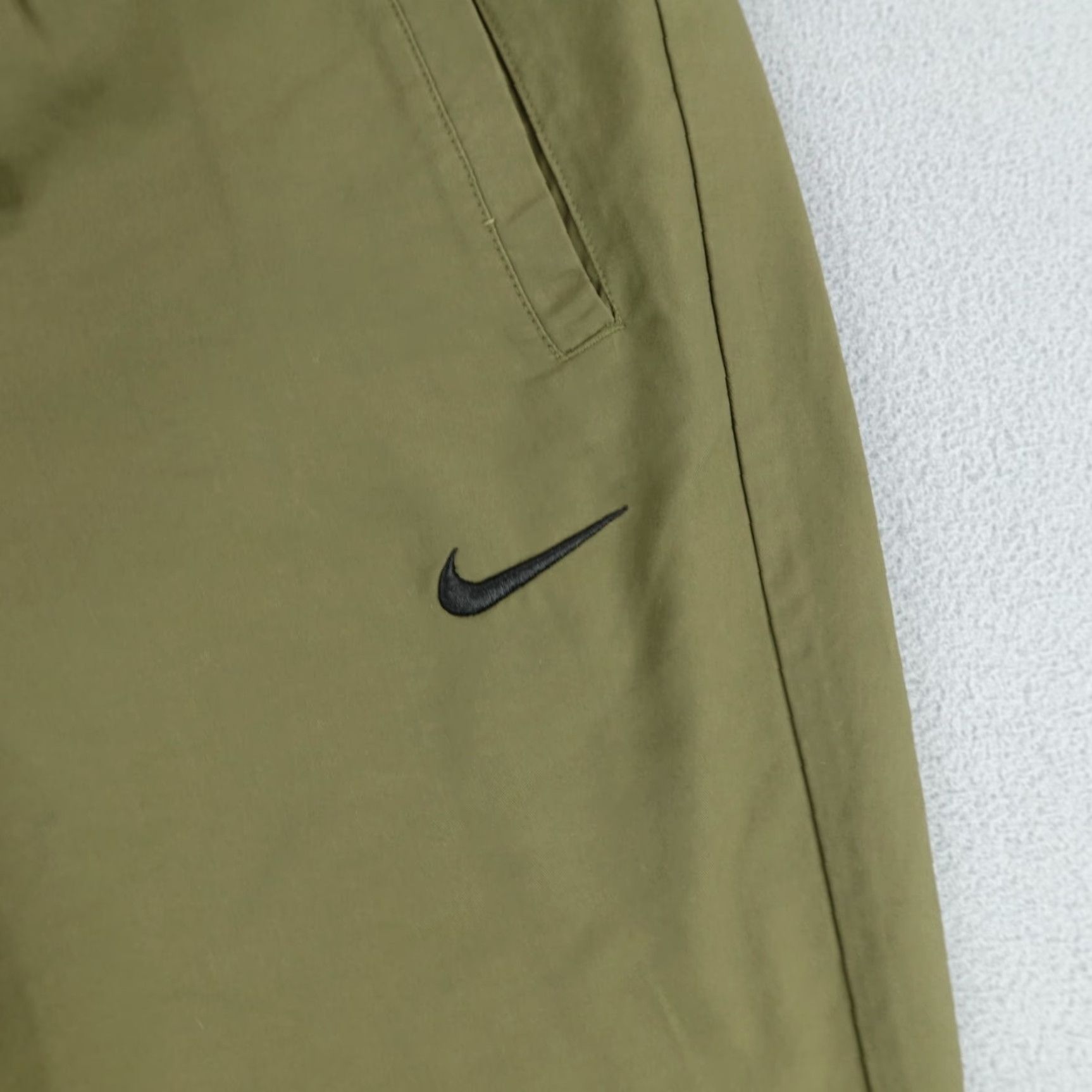 Nike Nike Men's Small Green Athletic Shorts Workout Joggers Performance Sports Casual Size US 26 / EU 42 - 3 Thumbnail