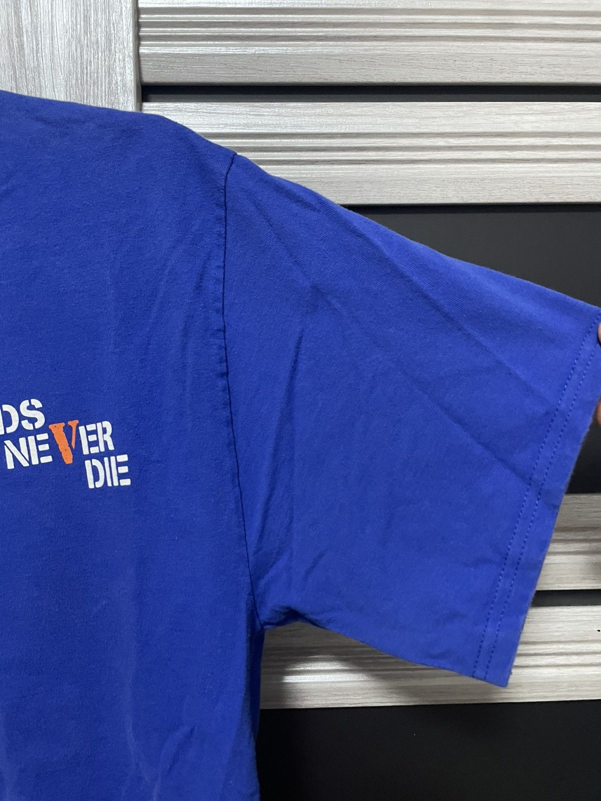 999 Club × Vlone Juice Wrld VLONE Legends Never Die Tee Rap T Shirt Size US M / EU 48-50 / 2 - 7 Thumbnail