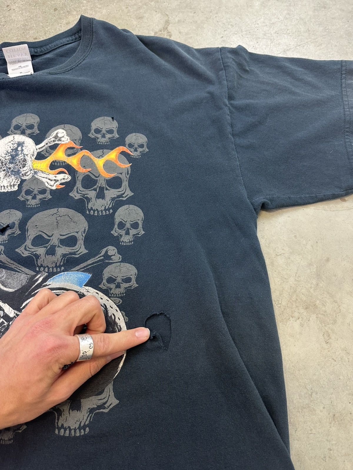 Vintage vintage custom choppers y2k motorcycle skull thrashed tee Size US XL / EU 56 / 4 - 7 Thumbnail